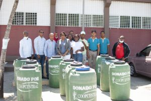 donacion liceo mercedes maria mateo